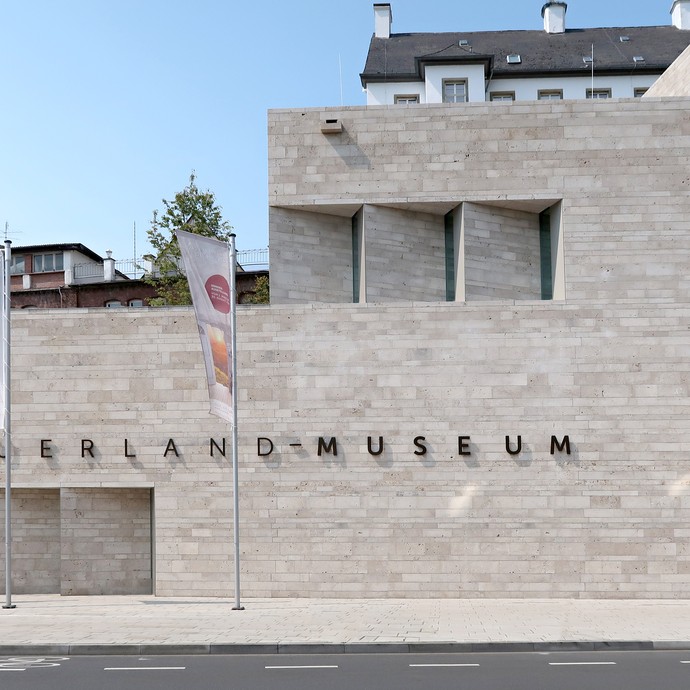 Fassadenansicht neuer Anbau Sauerland-Museum (vergrößerte Bildansicht wird geöffnet)