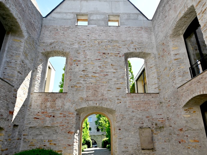 Hausbesuch Jacoby Studios Paderborn (vergrößerte Bildansicht wird geöffnet)