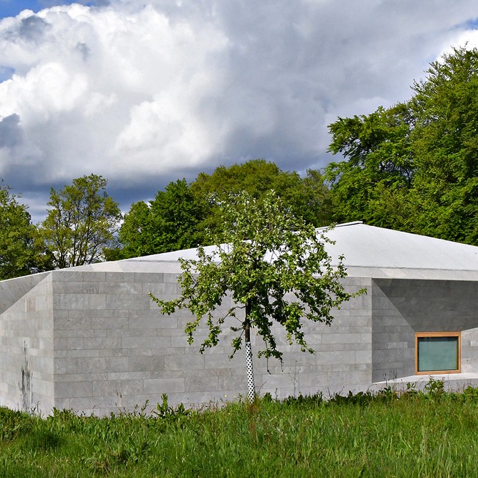Seitenansicht des Erweiterungsbaus des Böckstiegelmuseums (vergrößerte Bildansicht wird geöffnet)