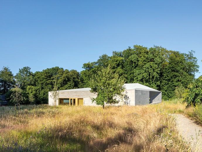 Einbettung des Museumsneubaus in die Landschaft (vergrößerte Bildansicht wird geöffnet)