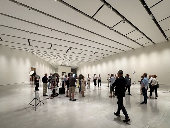 Ausstellungshalle (vergrößerte Bildansicht wird geöffnet)