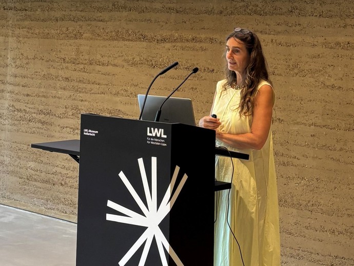 Sabine Djahanschah, Referatsleitung Zukunftsfähiges Bauwesen, Deutsche Bundesstiftung Umwelt, Osnabrück (vergrößerte Bildansicht wird geöffnet)