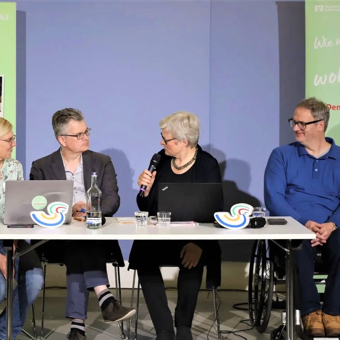 Dr. St. Arens (Südwestfalen-Agentur), K. Fröhlich (Stadt Arnsberg), Prof. Dr.-Ing. U. Stein, Stadt- und Regionalpanung, M. Schmidt, LWL